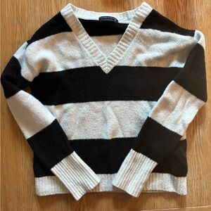 Alice + Olivia black and white striped sweater, XS